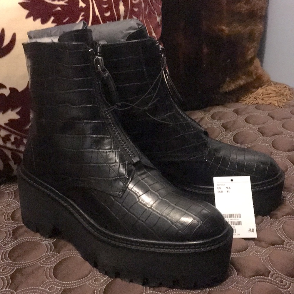 NEW out of stock at H&M Warm Lined Croc Platforms